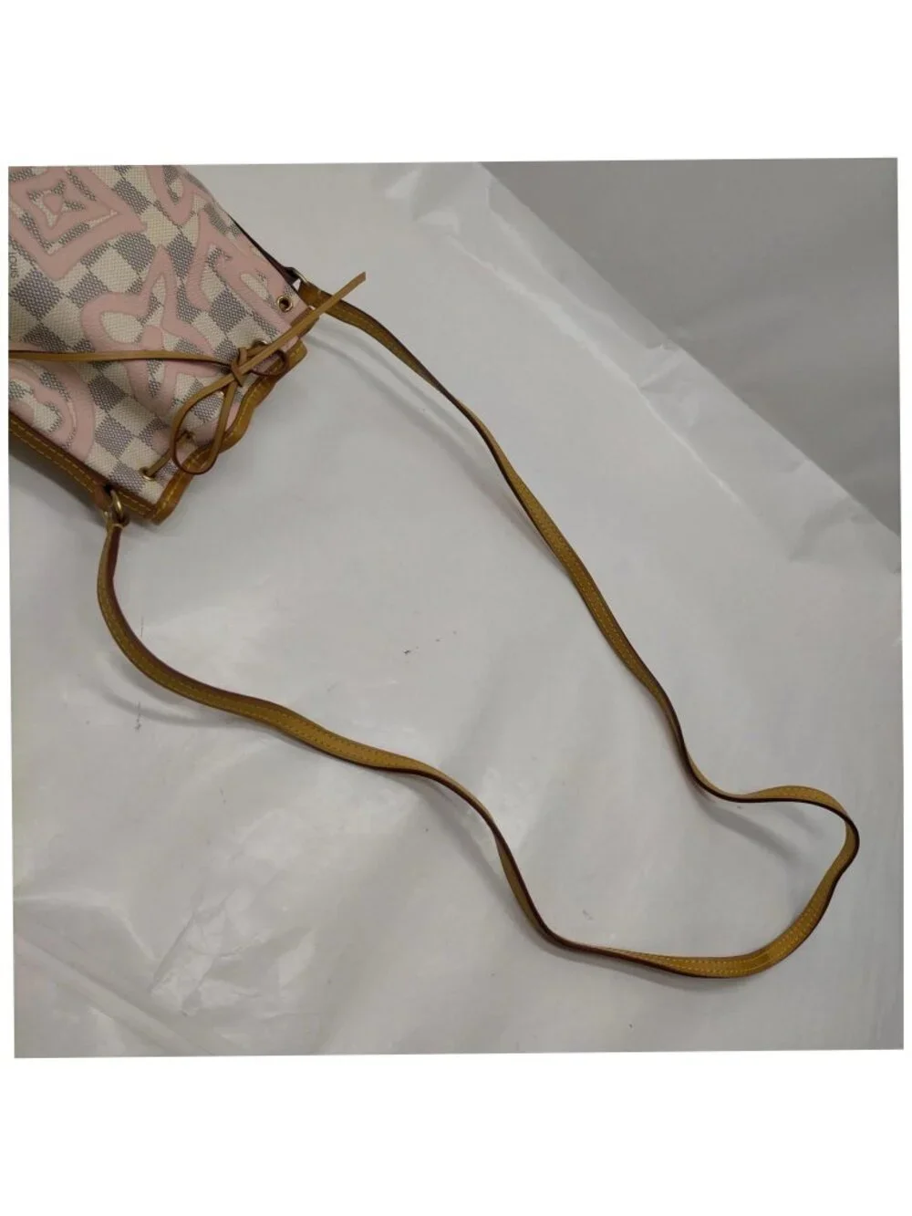 Authentic Louis Vuitton Tahitienne Nano Noé Pink Bucket Bag
